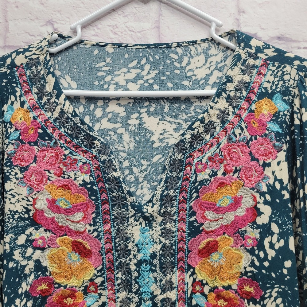 Boho Embroidered Floral Blouse M Bell Sleeve Festival Peasant Artsy Hippie Folk‎ - Picture 4 of 8